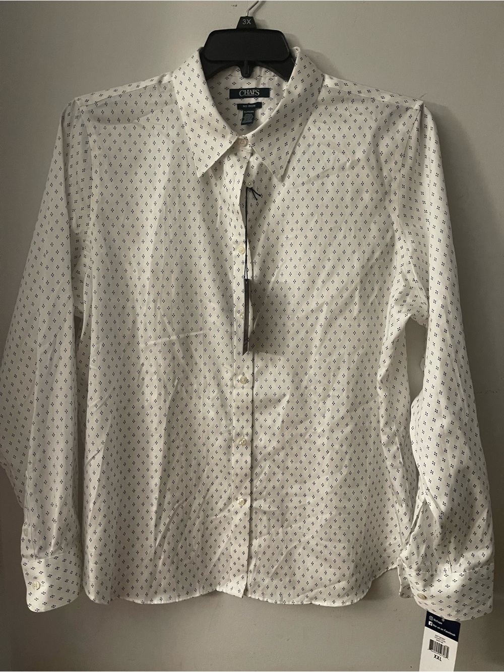 Chaps Women’s White Patterned No Iron Button-Up Shirt 2X